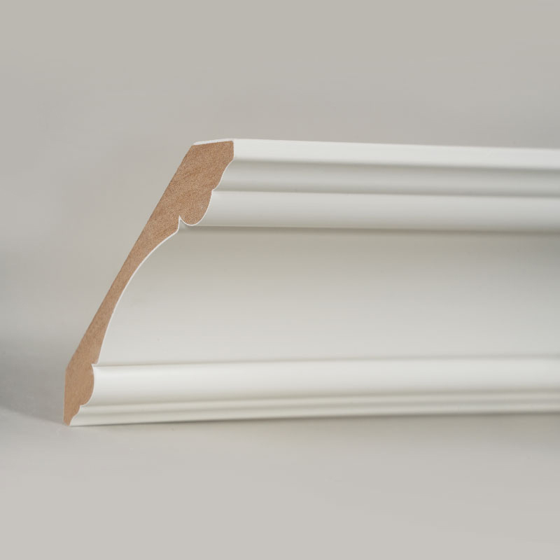 MDF-kronestøping (fyllgrunnet og perlehvit) 3/4' x 4 3/4'
