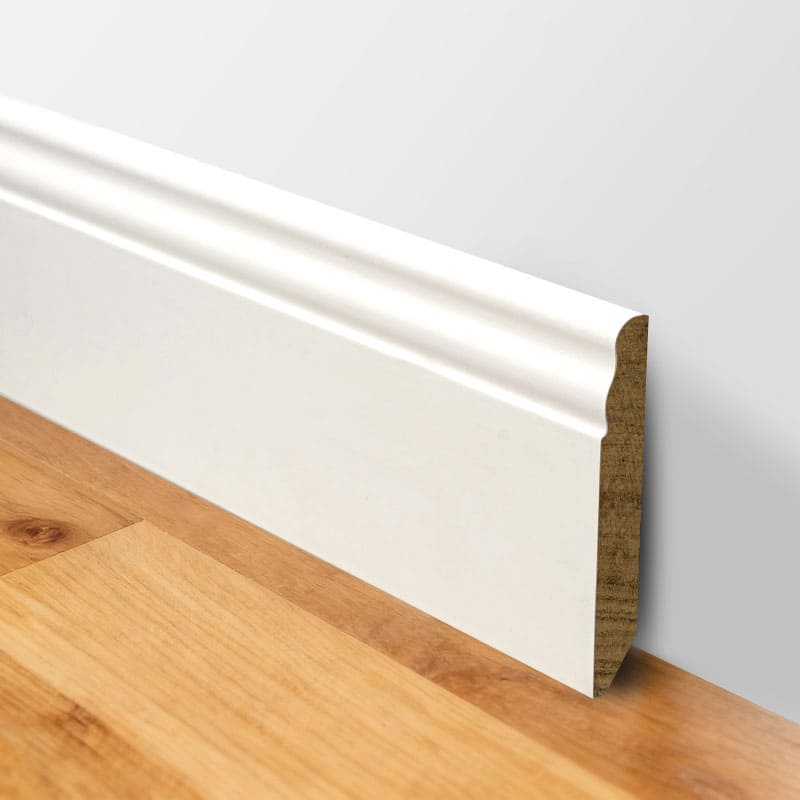 Sokkellister i massivt tre (grunnet og malt) - Hvit 3/5' x 3 15/16'