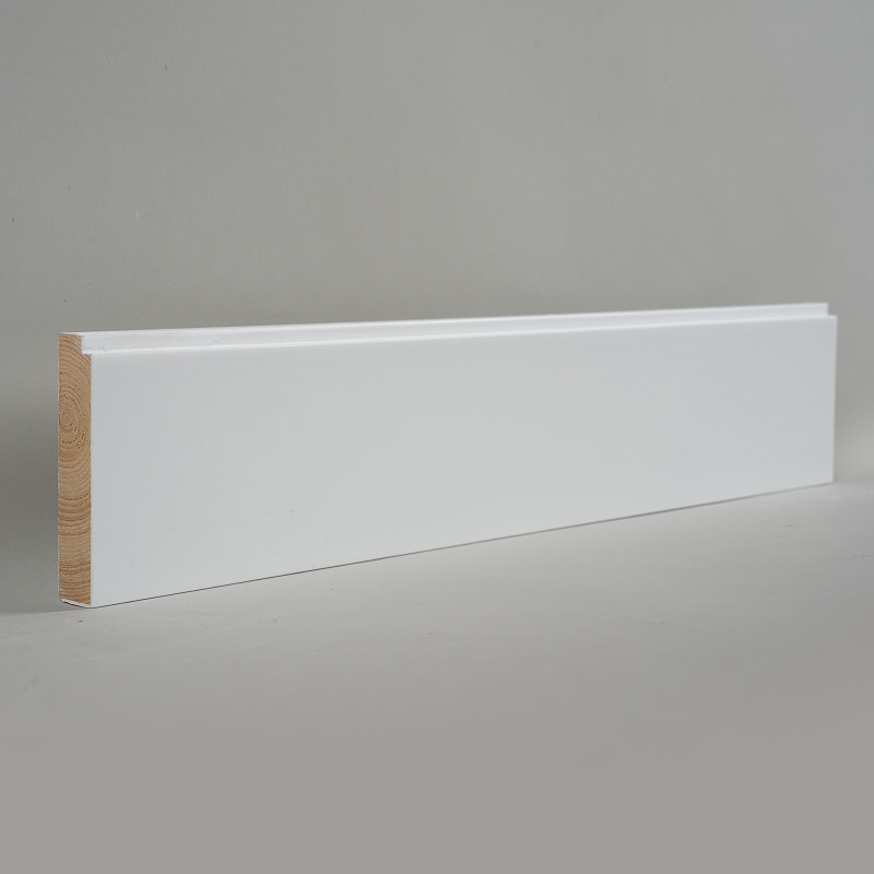 Fotlist i furu (grunnet og malt) - Hvit 3/5' x 3 1/6'-A1